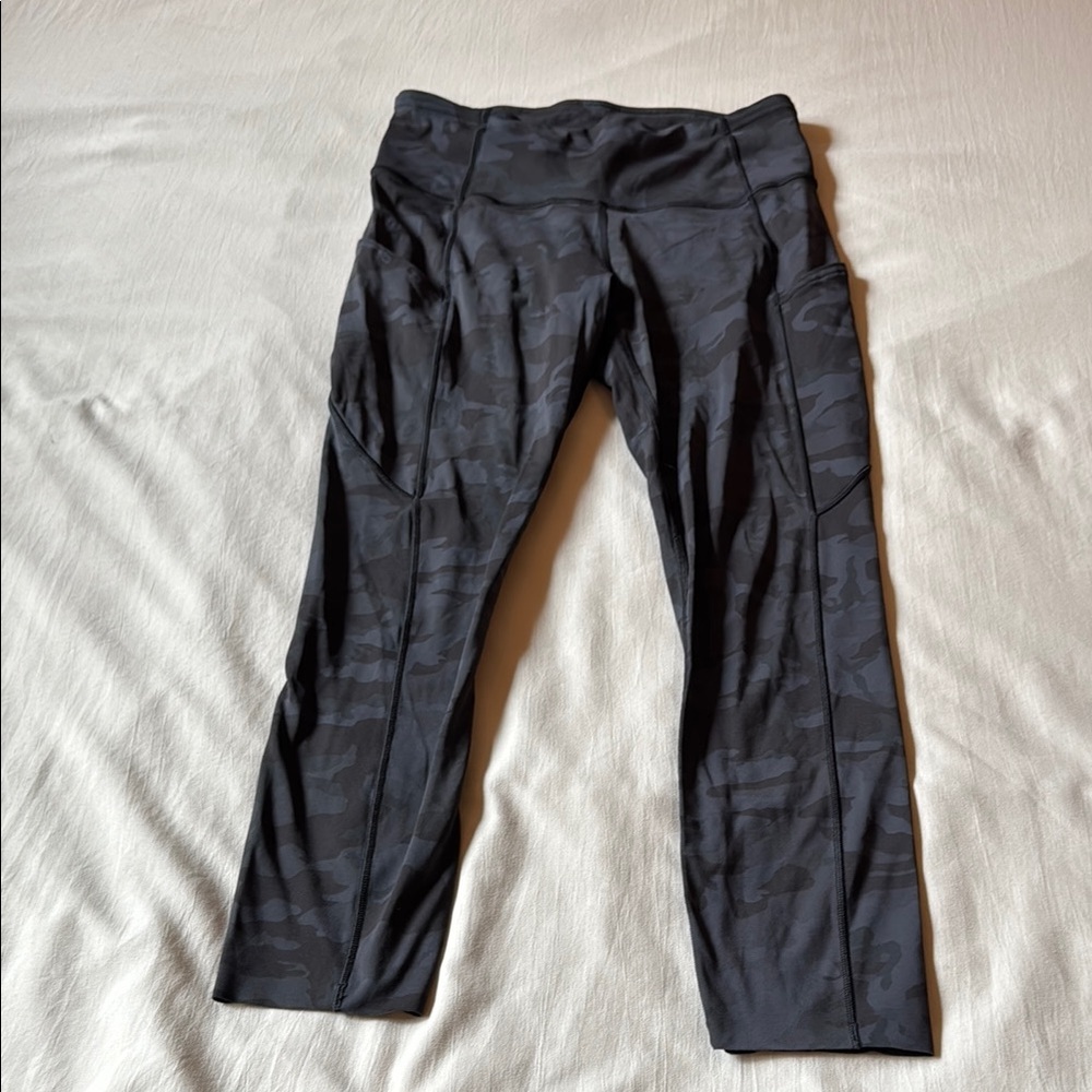 Lululemon Black Camouflage Leggings